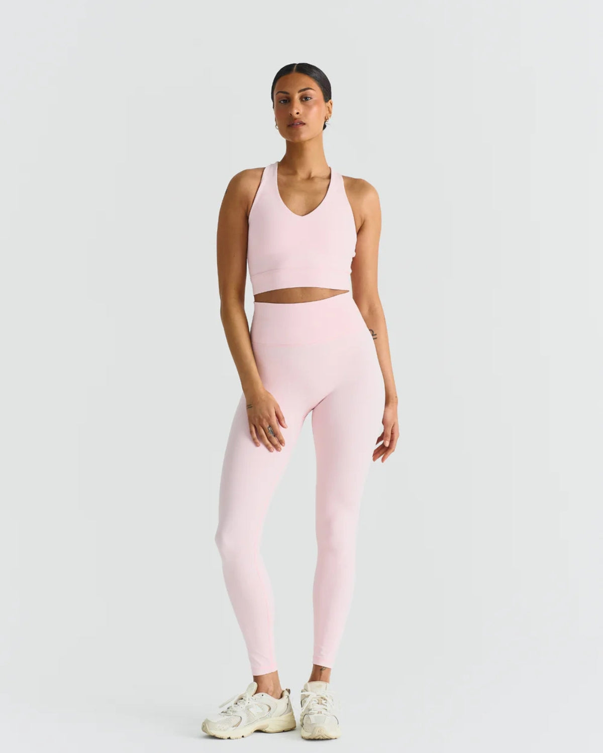 Bustiera Softsculpt V-neck Cross Back Sisterly Tribe - Ballet Slipper