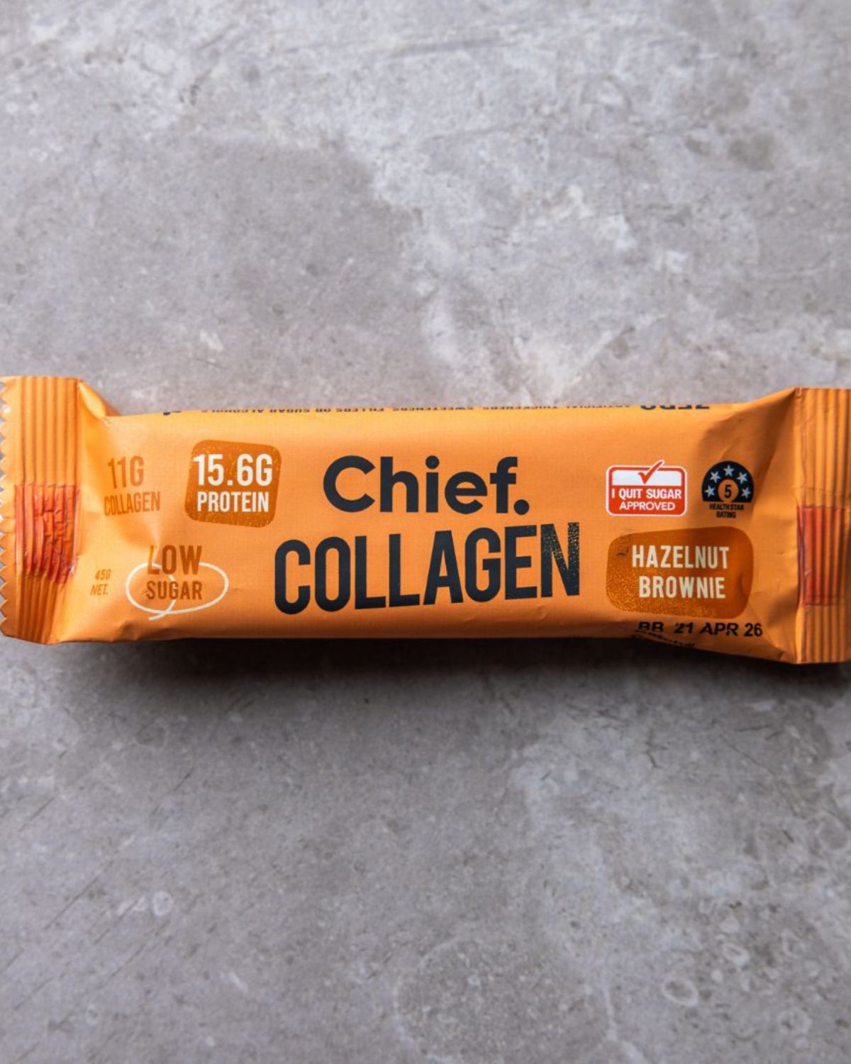 Chief, Baton Proteic cu Colagen, Brownie cu Alune, 45g