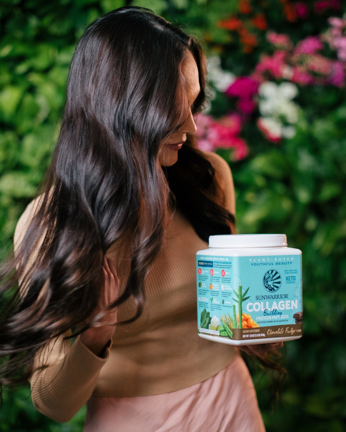 Collagen Building Peptides Sunwarrior Fulgi de Ciocolata 500g