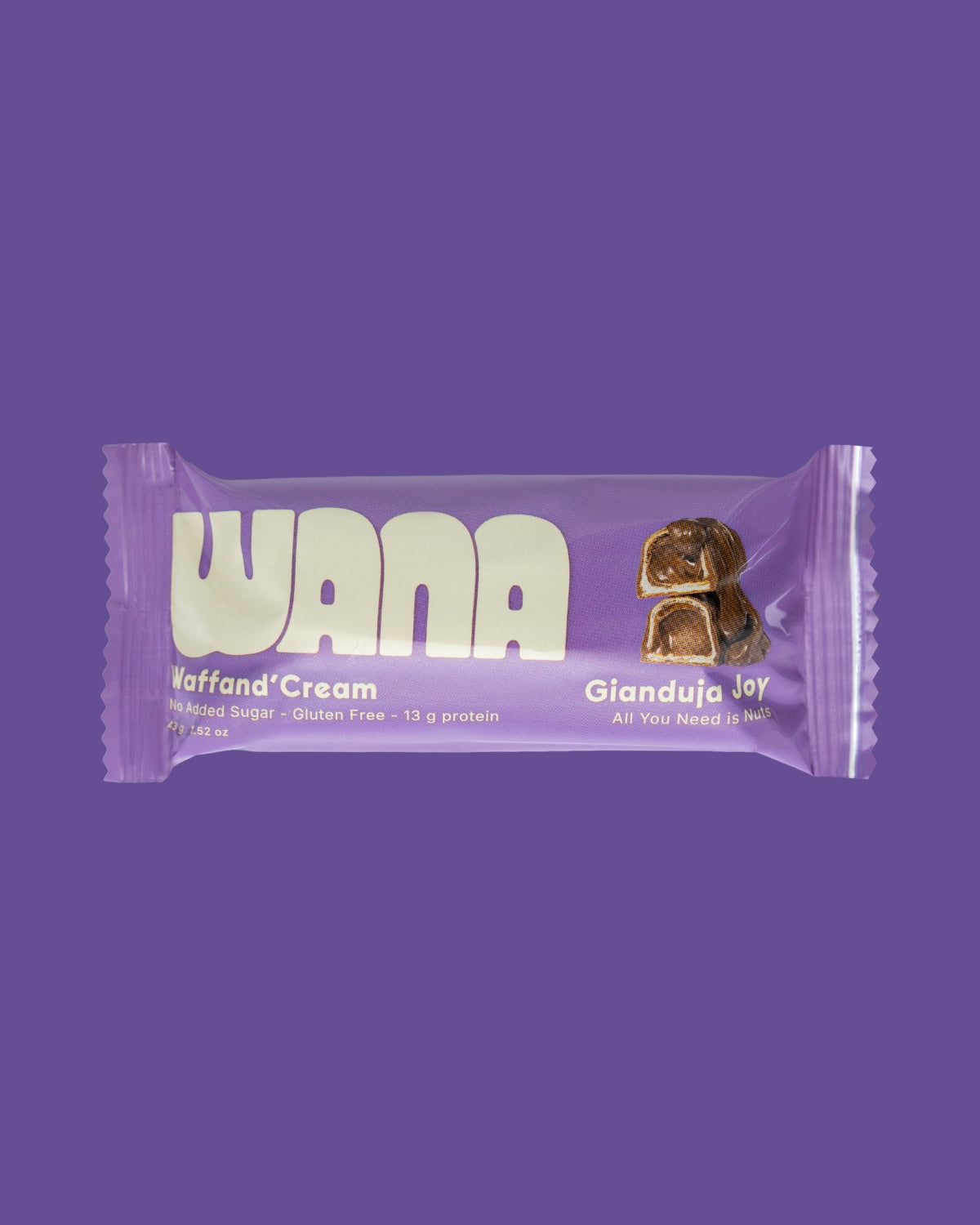 Napolitana Proteica Crocanta cu Cacao, Alune si Gianduia, 43 g, Wana